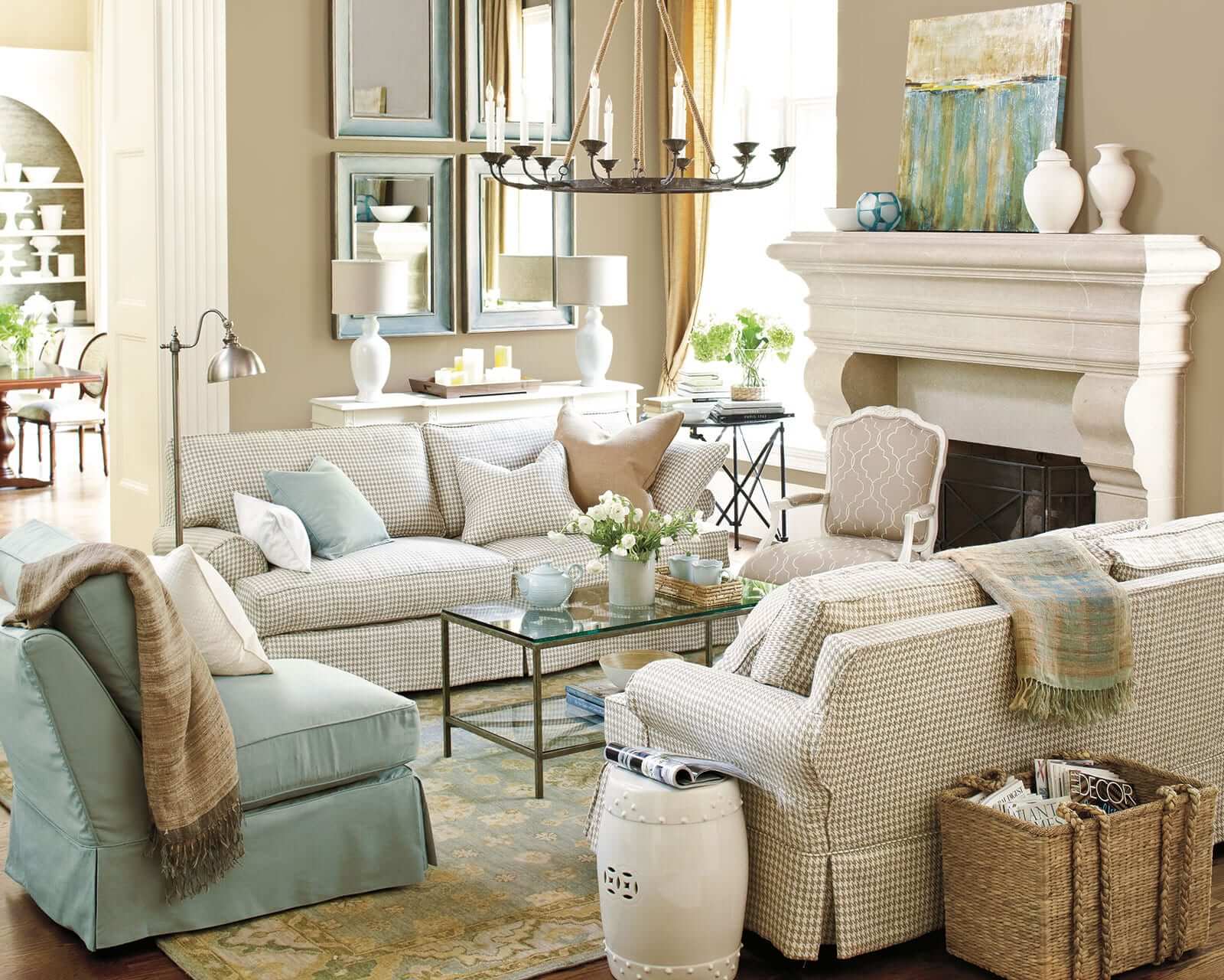 How To Decorating A Small Living Room