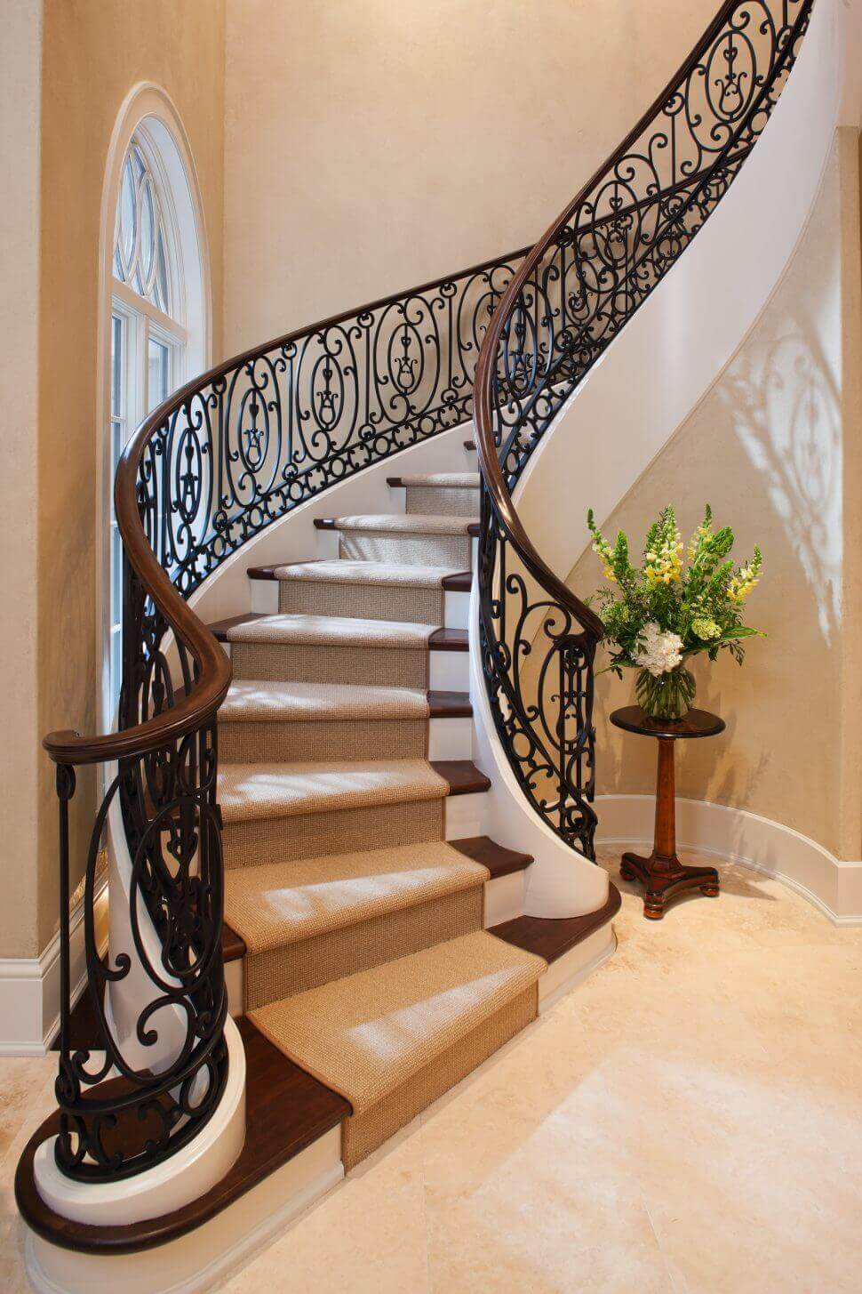 22 Beautiful Traditional Staircase Design Ideas To Must Check The 