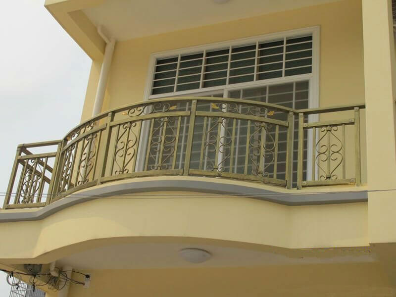 25 Modern Balcony Railing Design Ideas With Photos