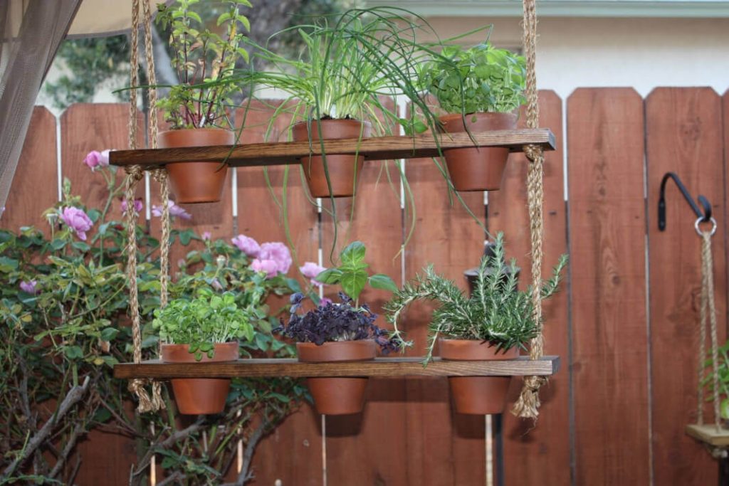 DIY Garden Décor