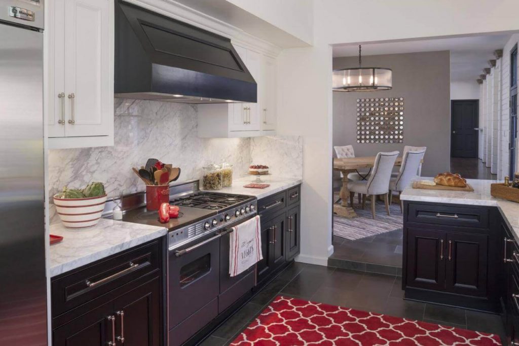 black and white kitchen