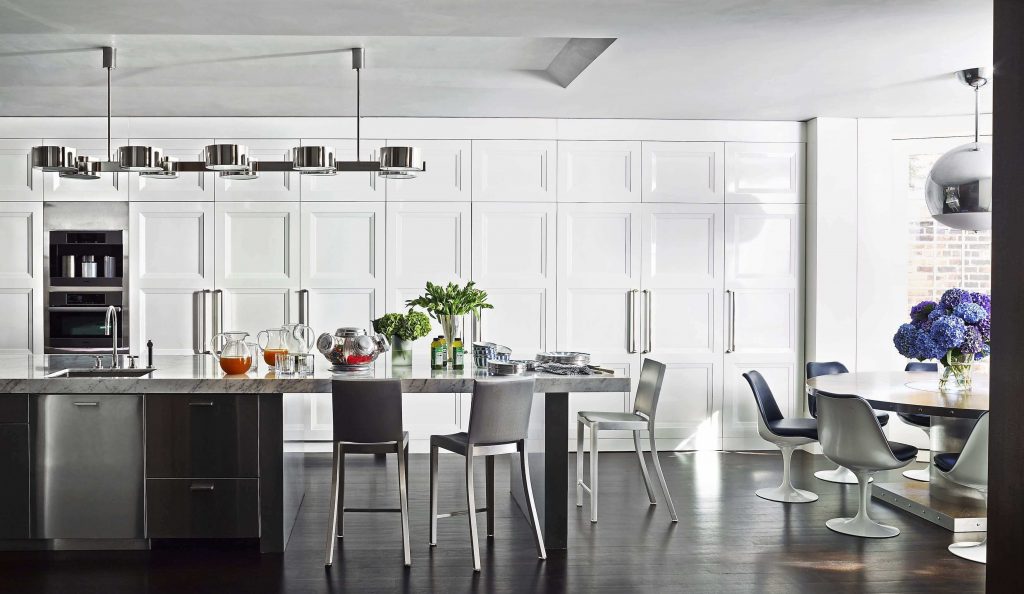 black and white kitchen