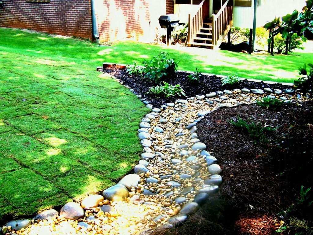 21 Stunning Rock Landscaping Ideas For Backyard - 8 Rock LanDscaping IDeas 1024x769