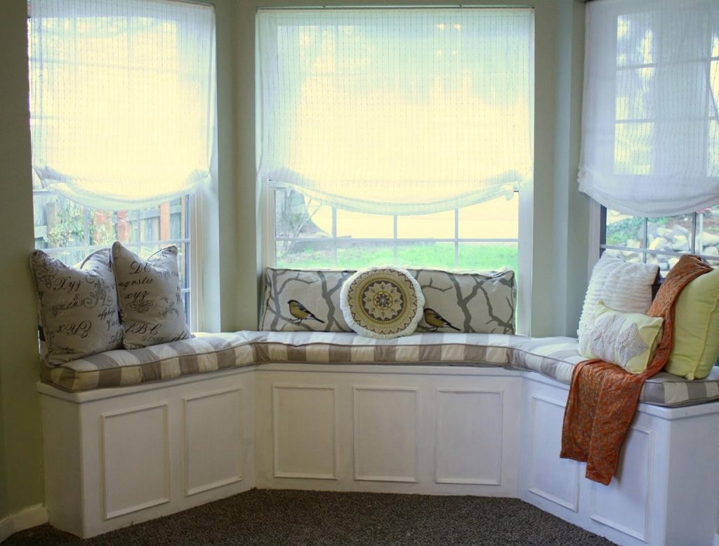 window sitting area