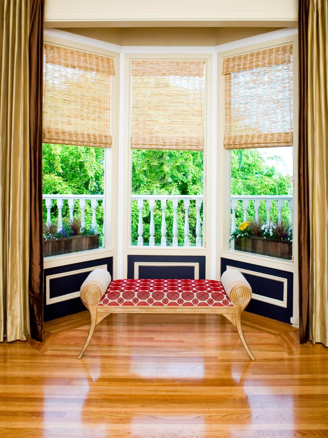 window sitting area