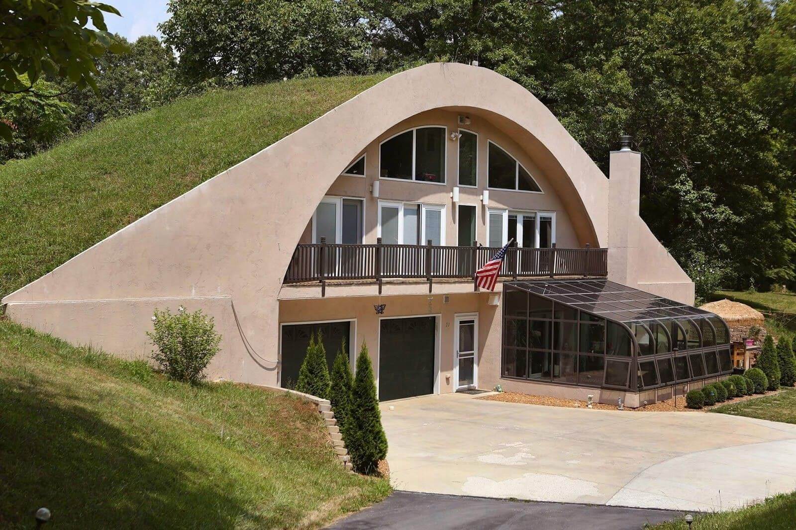 31 Unique Underground Homes Designs You Must See