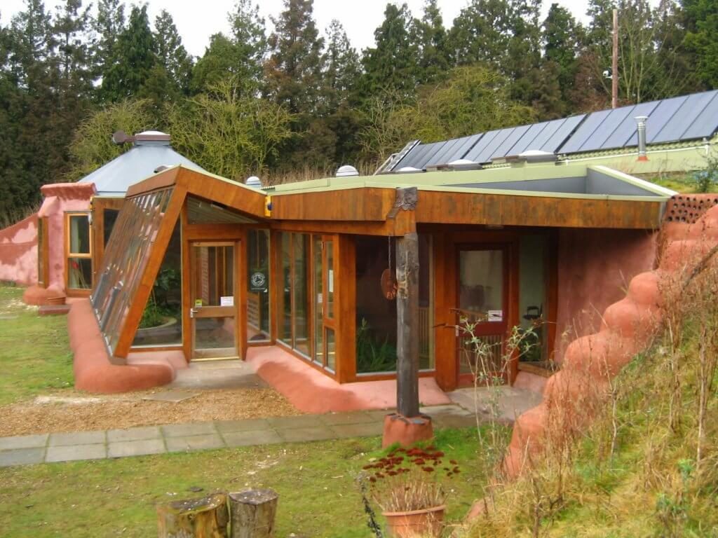 31 Unique Underground Homes Designs You Must See