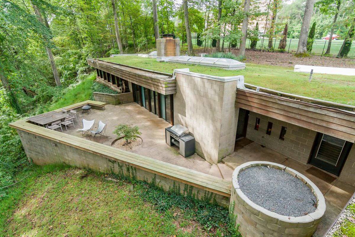 31 Unique Underground Homes Designs You Must See