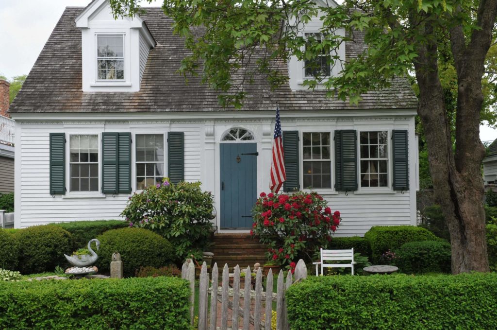 cape cod style house