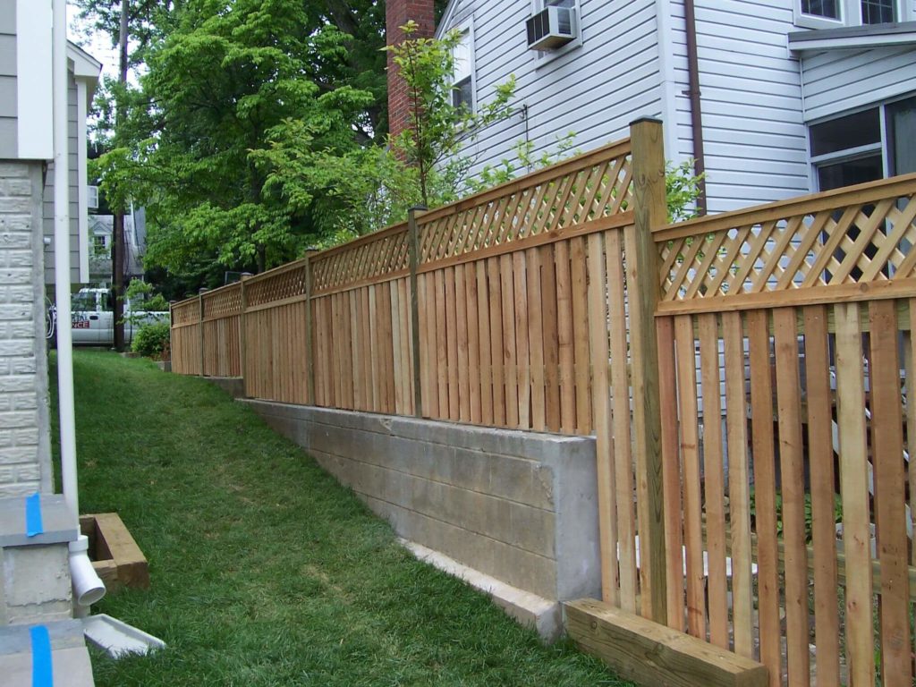 Enhance Your Home Looks With Modern Wall Fence Designs