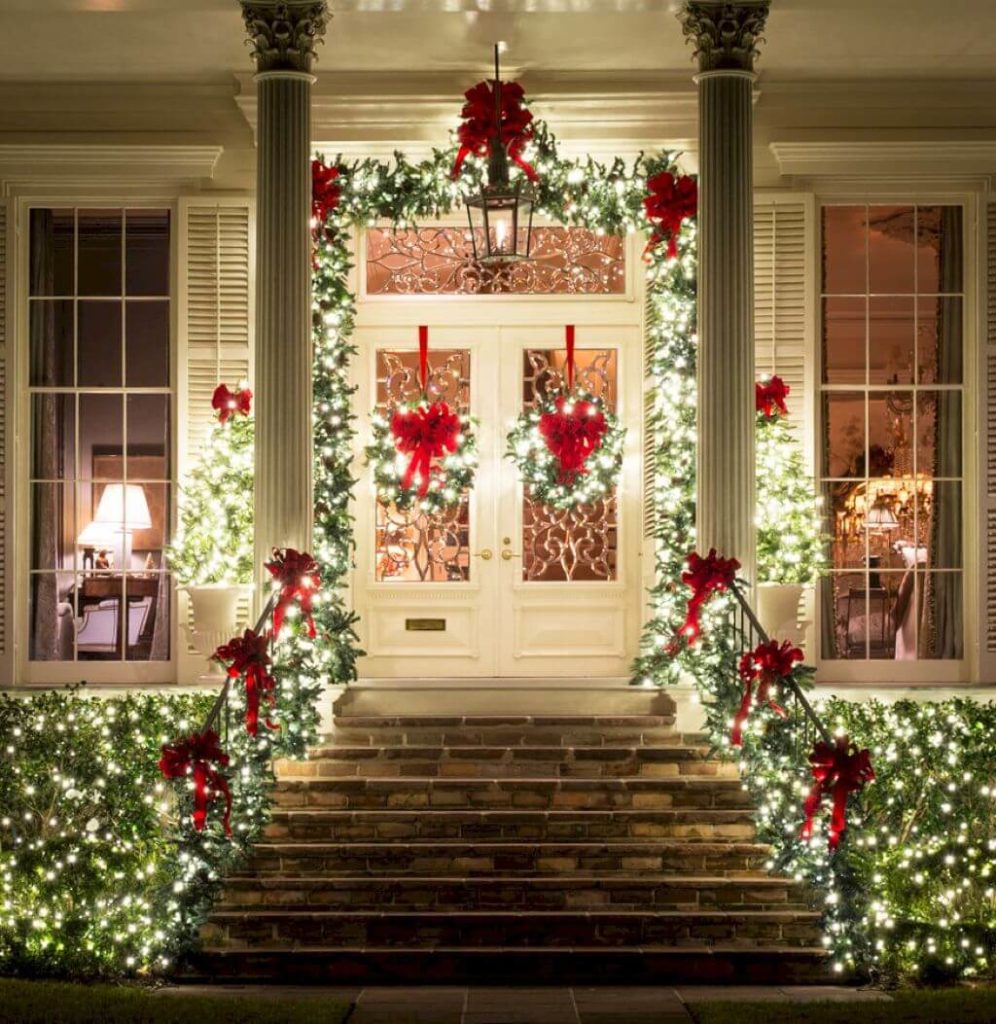 25+ Front Porch Christmas Decor Ideas To Wow Your Neighbors  The