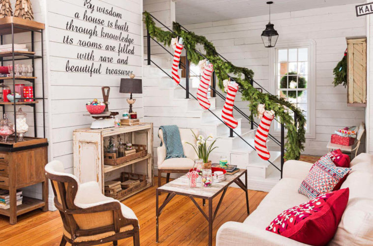 35 Stunning Low Budget Christmas Home Decor Ideas For