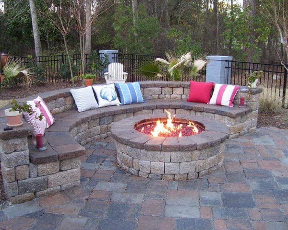 22 Stylish Backyard Fire Pit Ideas Under $100 - The ...