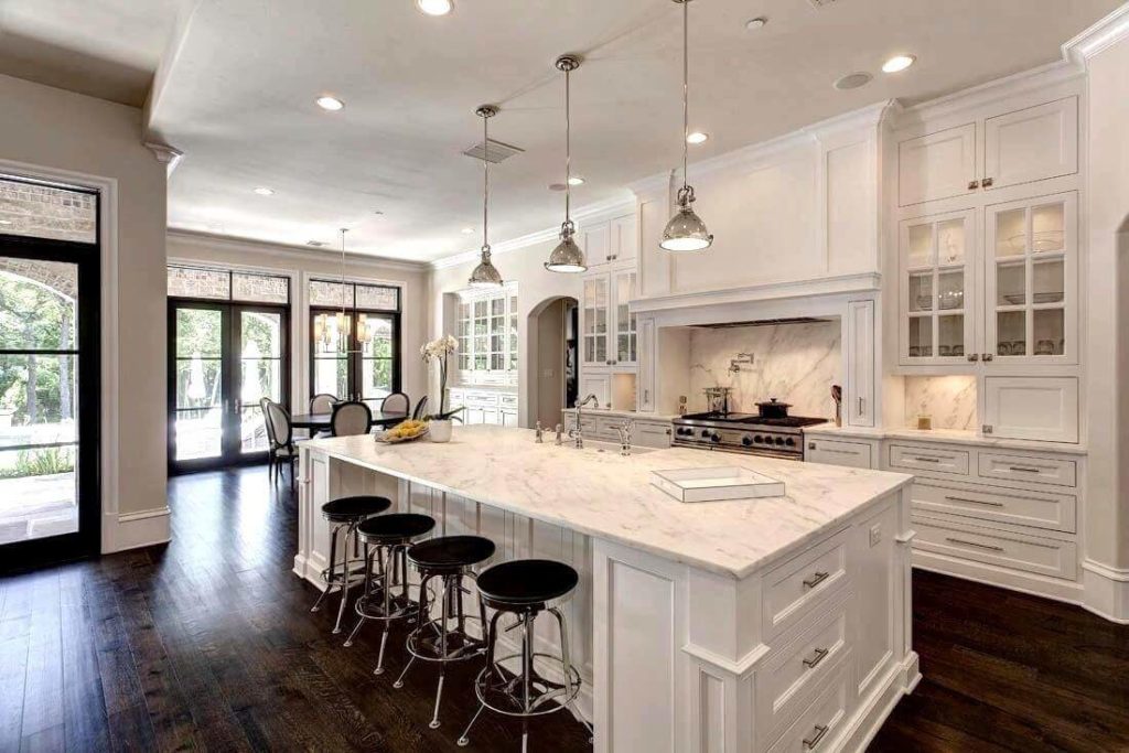 Large Living Room With Open Kitchen