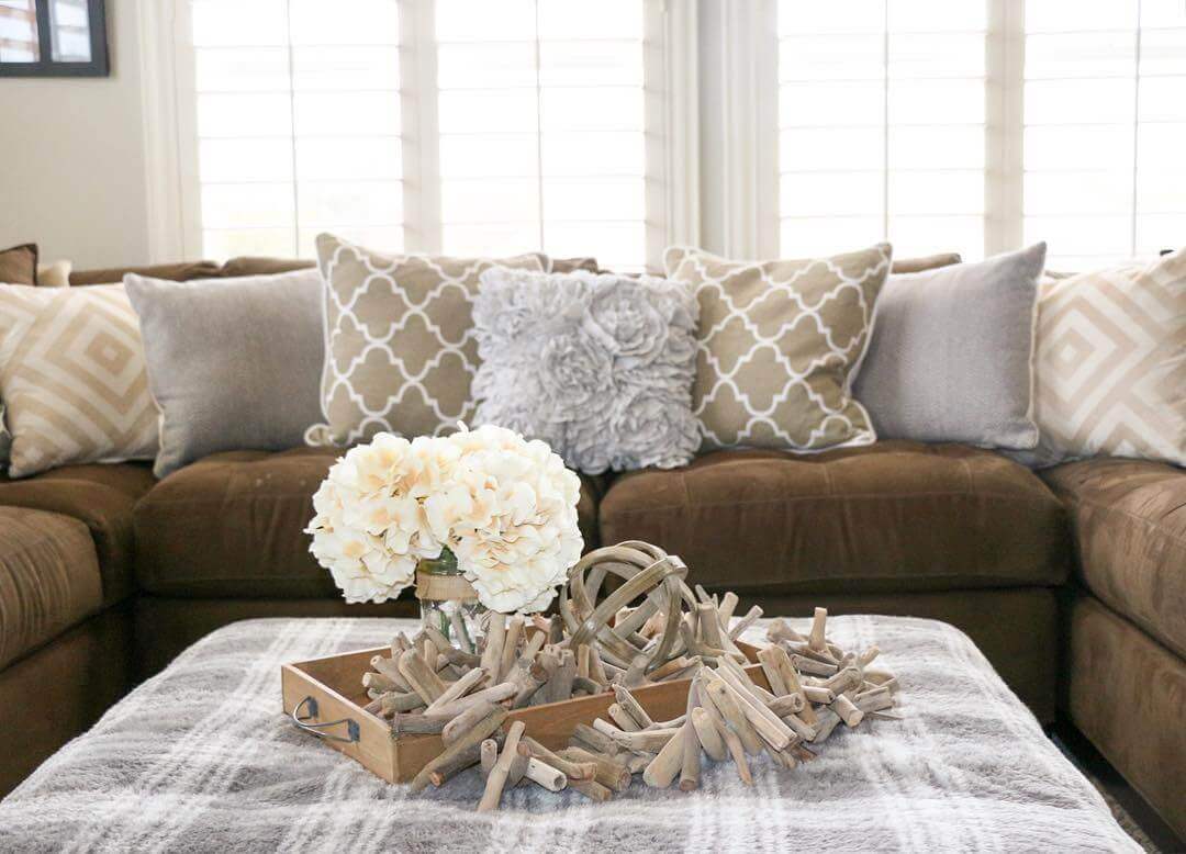 30 Decorative Pillow Ideas To Spruce Up Your Sofa