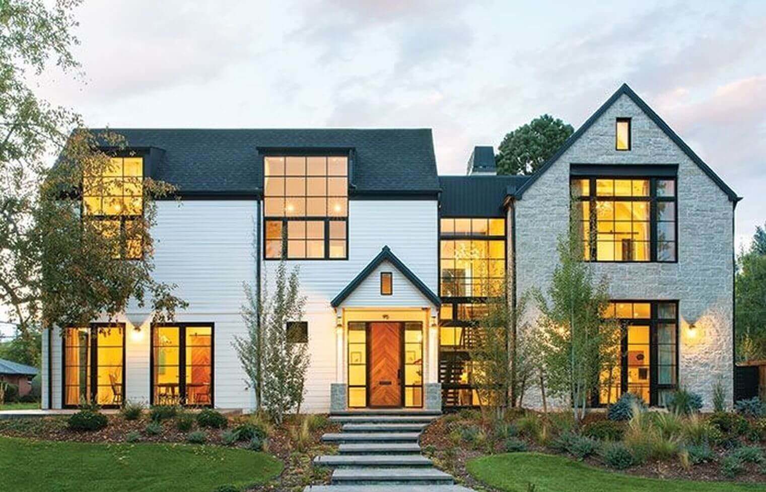 30 Farmhouse Exterior Ideas For Your Modern Farmhouse