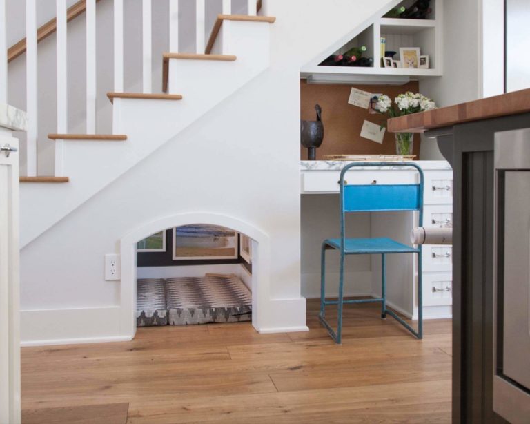 15 Creative Ideas For Space Under The Stairs You Have To See   4 Space Under The Stairs 768x614 