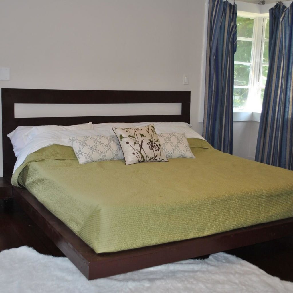 Cool Platform Bed Ideas and Design For Small Room