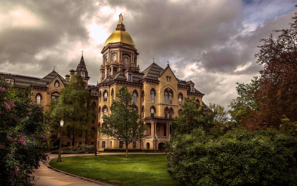 40 Most Beautiful College Campuses In The World The Architecture Designs 