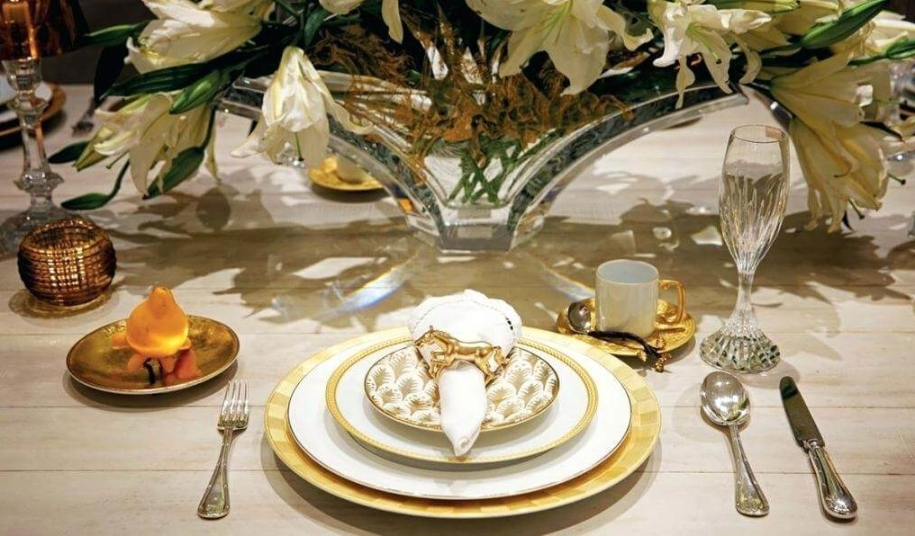 28 Dinner Party Table Setting Ideas To Impress Your Guests