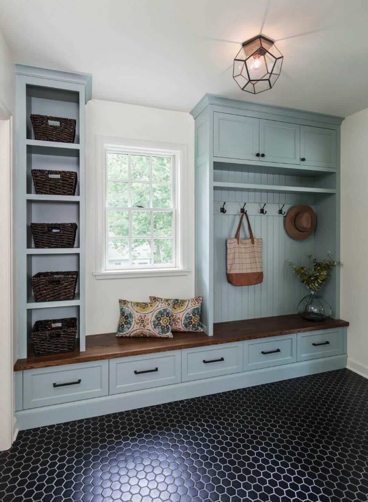 Beautiful Mudroom Design Ideas For Small Spaces