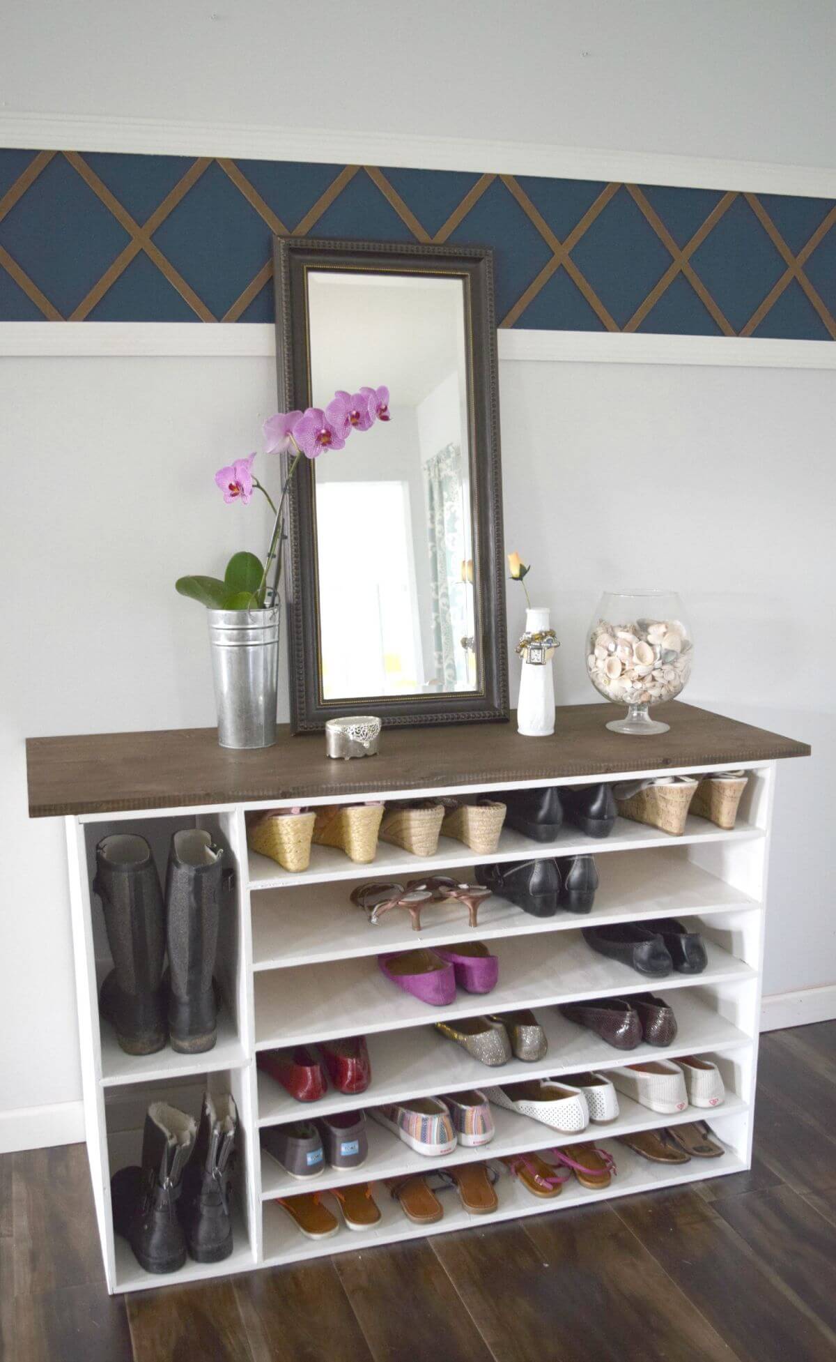 20+ Creative Shoe Storage Ideas For Small Spaces