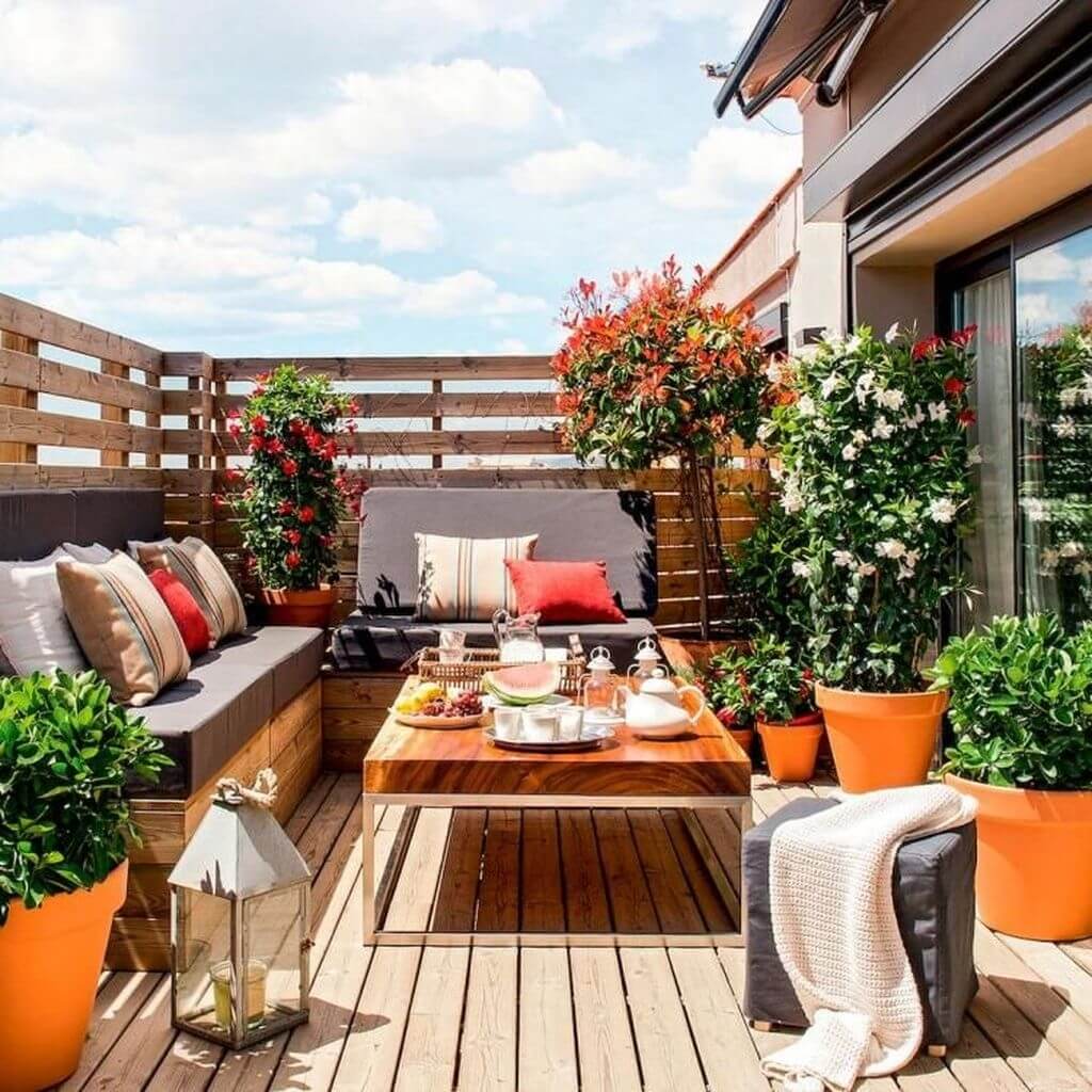 apartment balcony garden decorating ideas