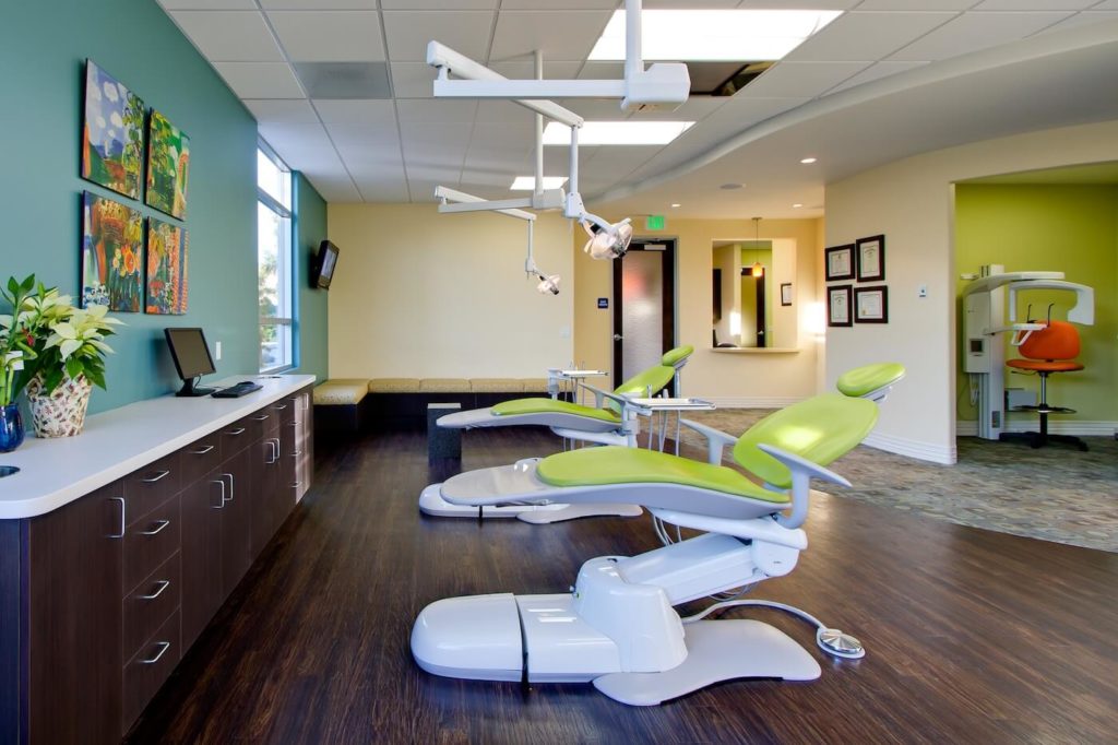 Dental Clinic Interior Design Ideas For Small Office 2034