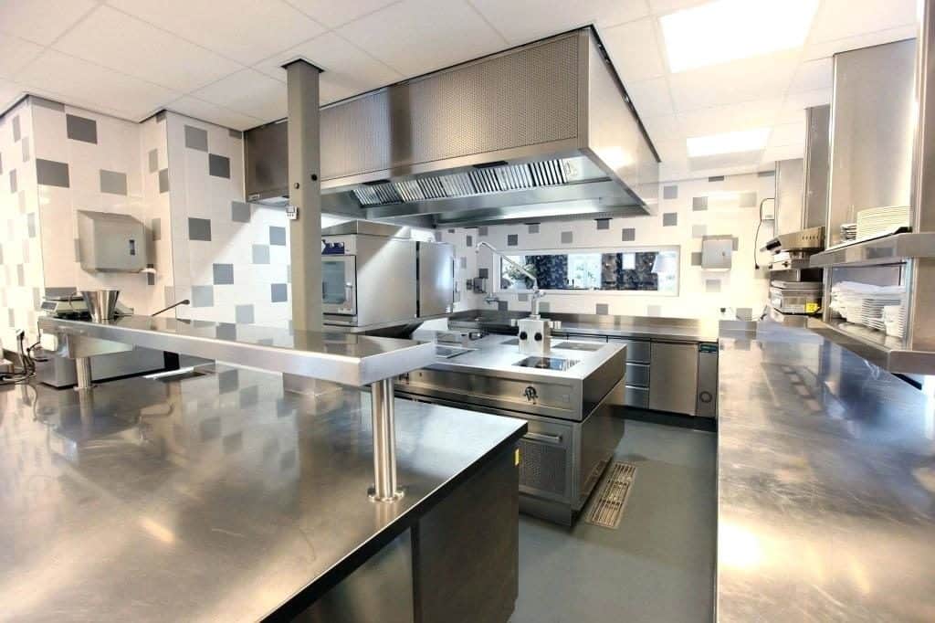 design small restaurant kitchen