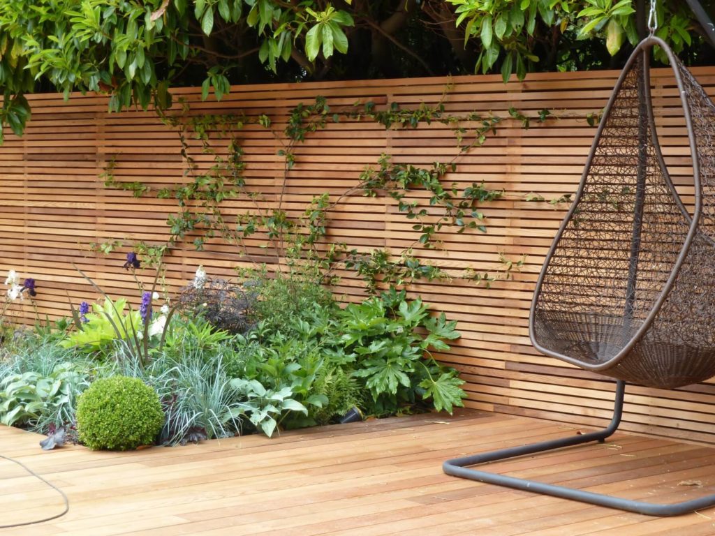 privacy fence ideas for backyard