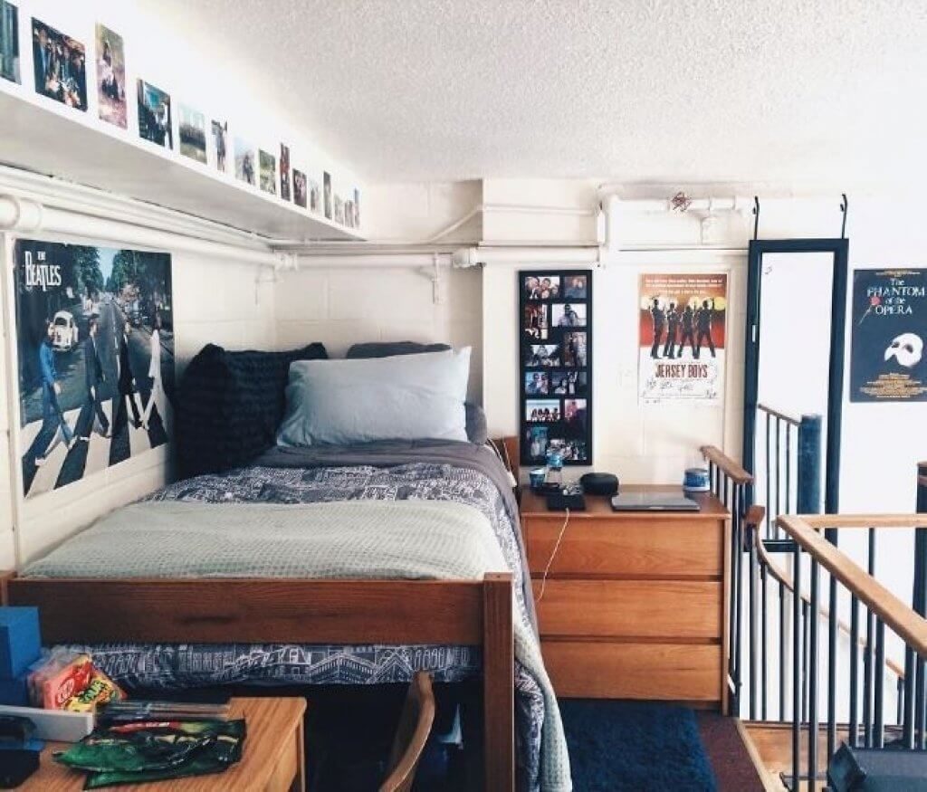 Pinterest Dorm Room Ideas For Guys You Can Follow On Instagram And Pinterest Goimages Corn