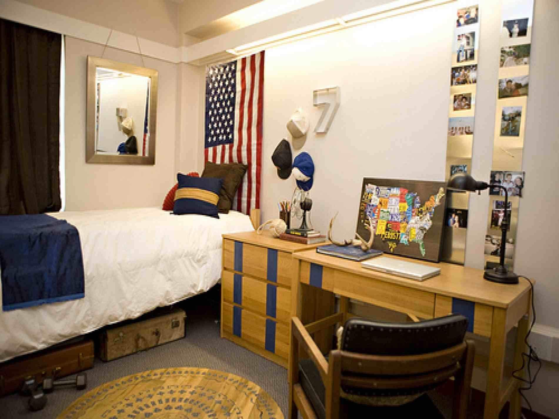 College room. Обустройство комнат для туристов. Американ комната. Декор общаги. Как в Америке обустроить комнату.