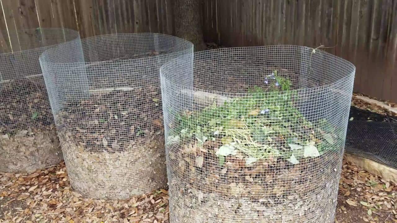 DIY Compost Bin 1