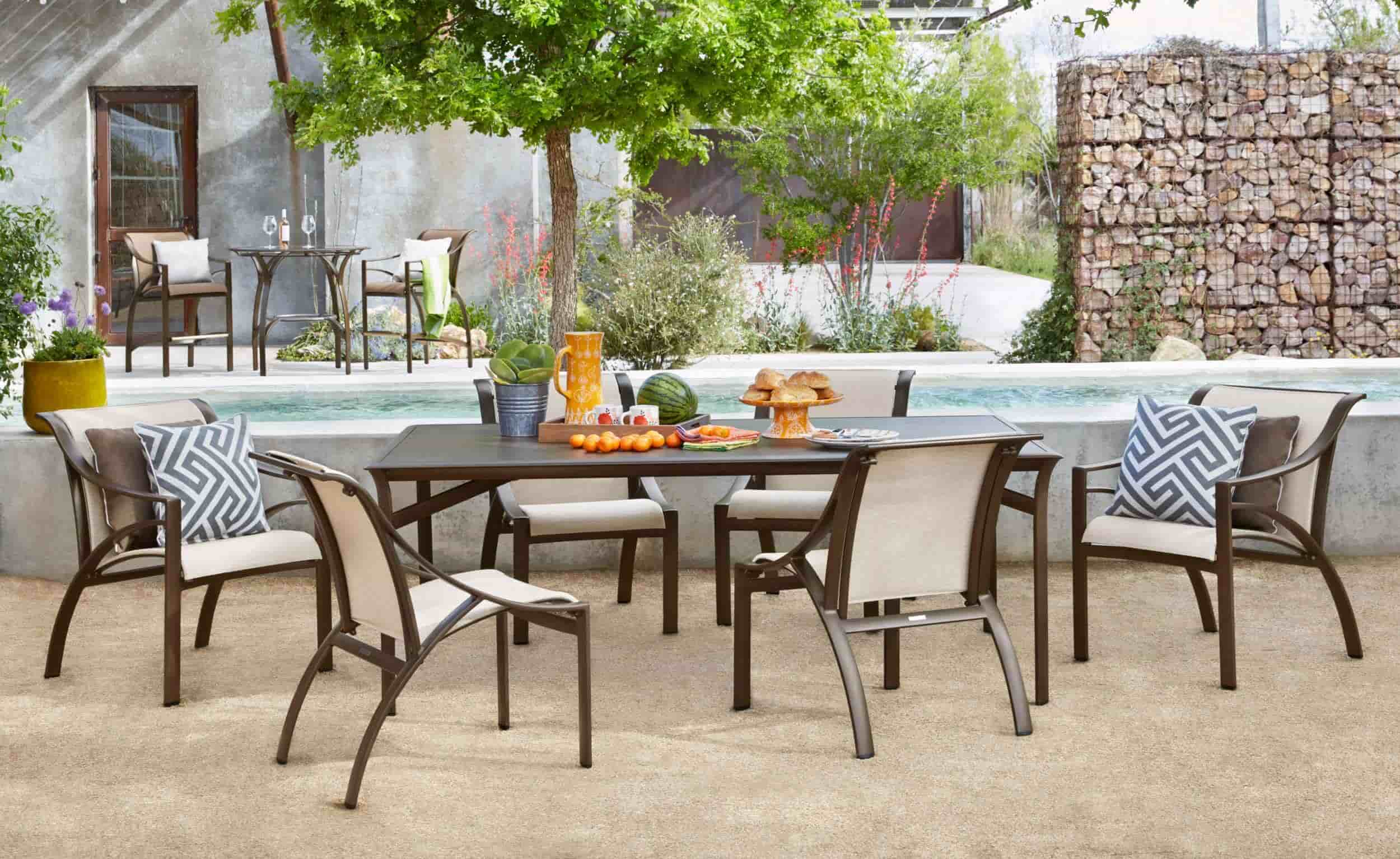 Outdoor Dining Table Designs 19