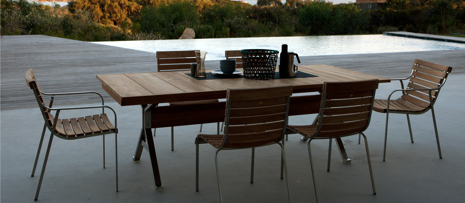 Outdoor Dining Table Designs 24