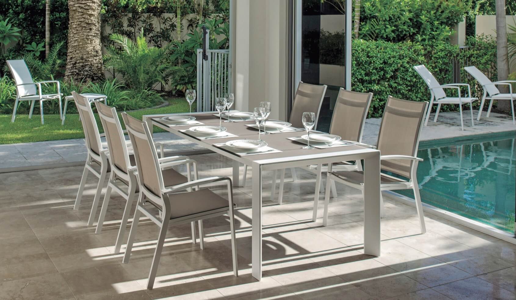 Outdoor Dining Table Designs 8