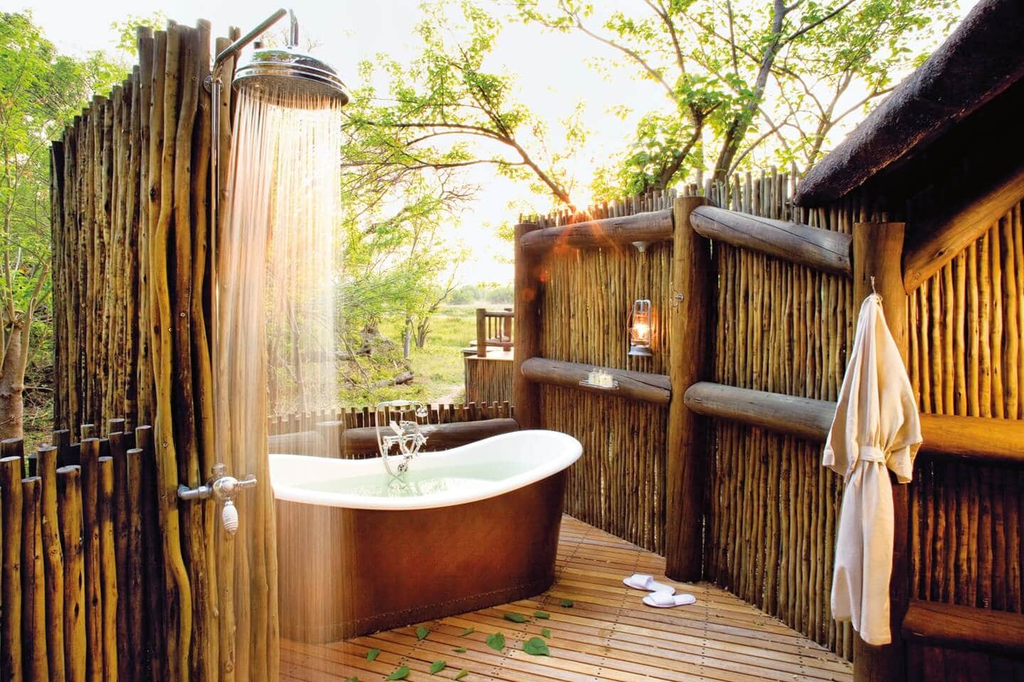 Tropical Bathroom Designs 12