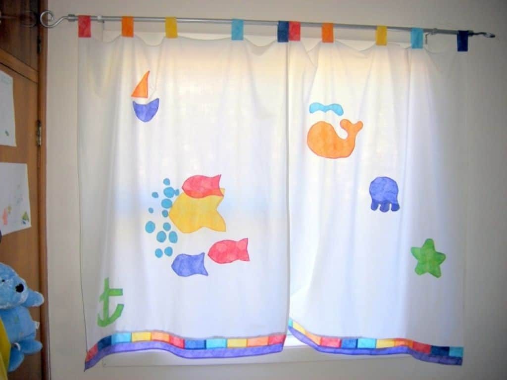 kids room curtains