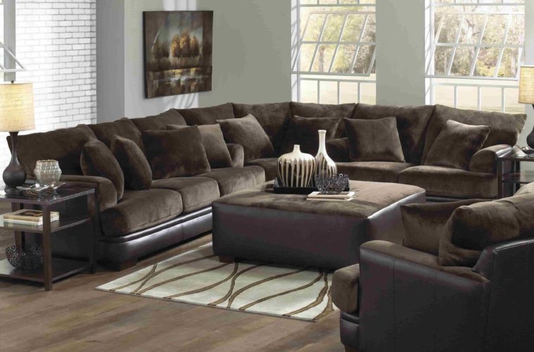 Living Room Decor With Dark Brown Couch