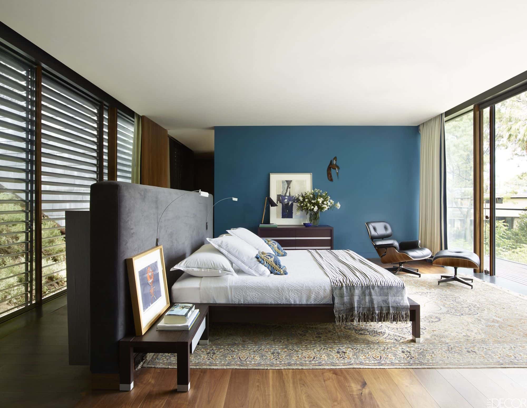 A Stylist Blue Accent Wall for Bedroom Design Ideas - The Architecture