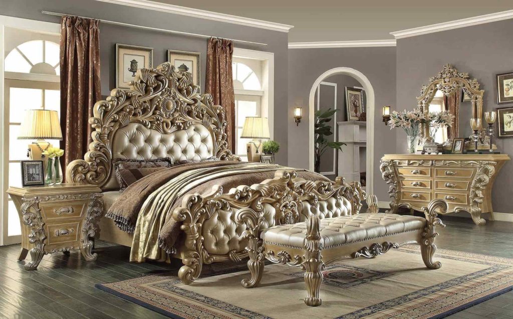 A Lavish and Royal Bed Designs Ideas