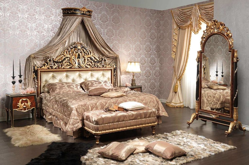 A Lavish and Royal Bed Designs Ideas