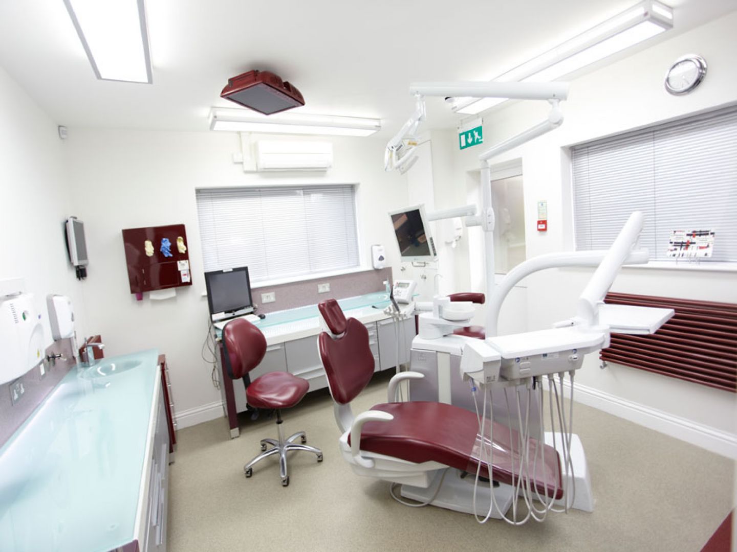 dental clinic 