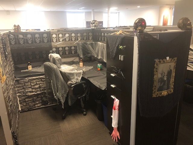  Halloween Office Decoration