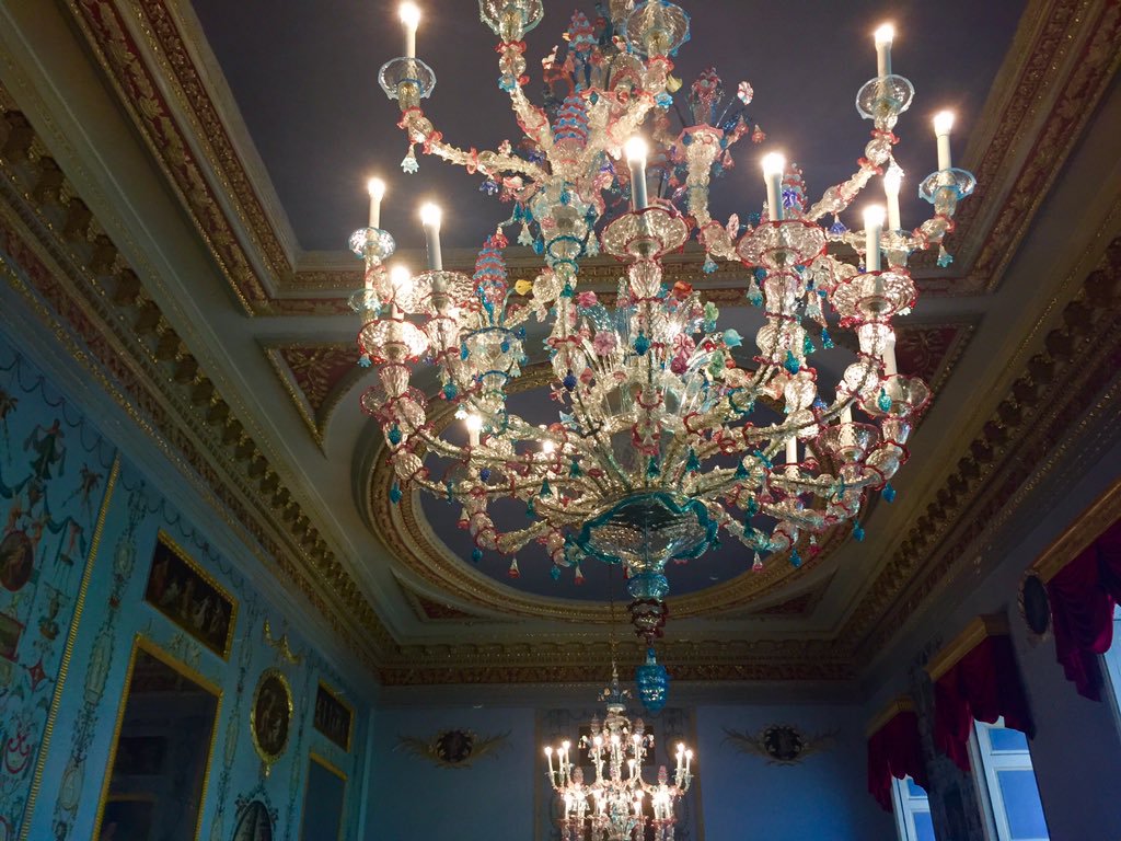 Royal Chandelier Designs