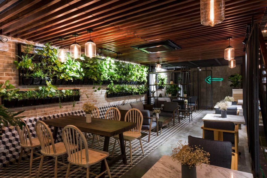 Sensational Designs Of Garden Restaurant Interior Design