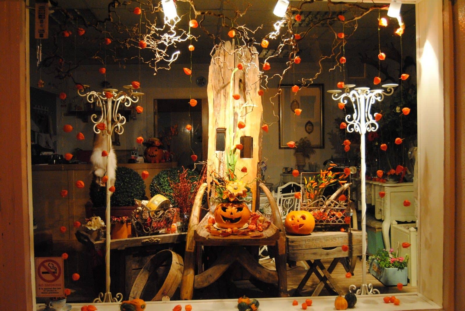 Halloween Special Shop Window Display Decoration
