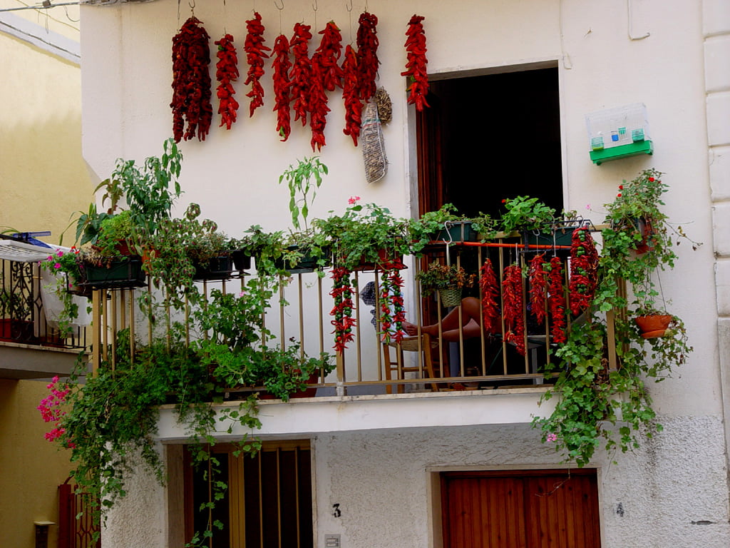 Small Balcony Decoration and Ideas 