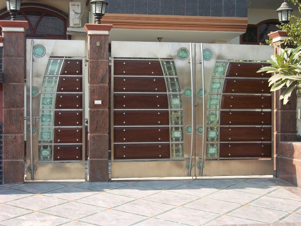 Door gates hot sale for home