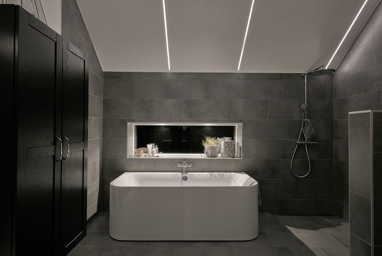 smart bathroom light fixtures